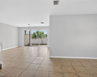 7013 Romana Way - Photo Thumbnail 1