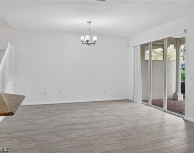 7005 Romana Way - Photo Thumbnail 3