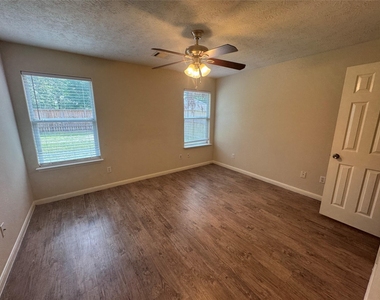 4818 Comal River Loop - Photo Thumbnail 25