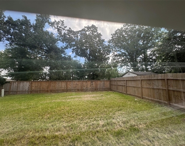 4818 Comal River Loop - Photo Thumbnail 26