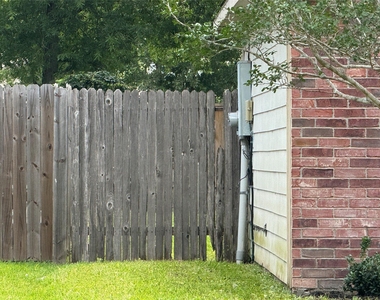 4818 Comal River Loop - Photo Thumbnail 39