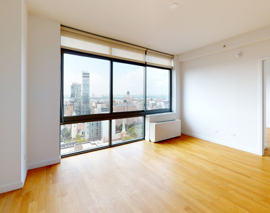 808 Columbus Ave - Photo Thumbnail 2