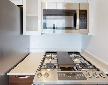 808 Columbus Ave - Photo Thumbnail 1