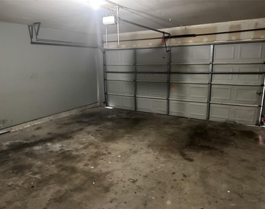 16942 Reston Glen Lane - Photo Thumbnail 27