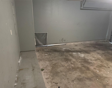 16942 Reston Glen Lane - Photo Thumbnail 28