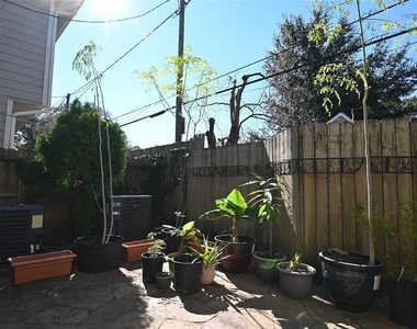 1375 Ella Place - Photo Thumbnail 27