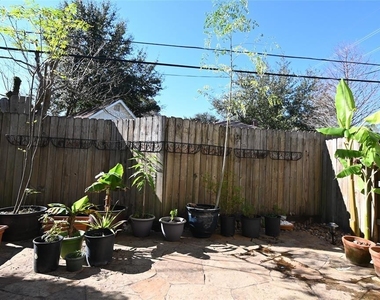 1375 Ella Place - Photo Thumbnail 31