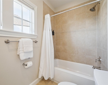 9455 Fannin Street - Photo Thumbnail 18