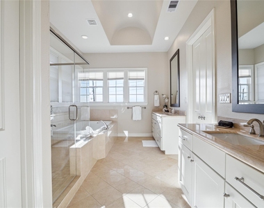 9455 Fannin Street - Photo Thumbnail 15