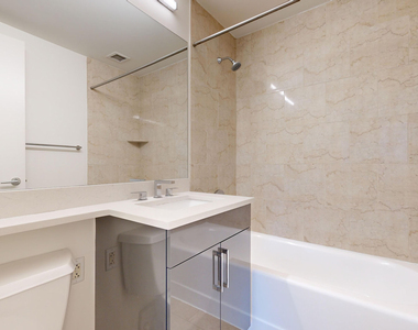 10 Hanover Square - Photo Thumbnail 4