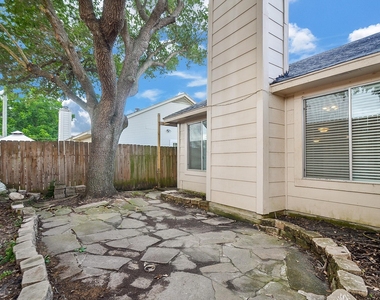 12722 Ashford Brook Drive - Photo Thumbnail 44