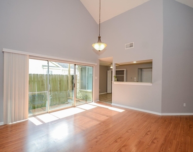 12722 Ashford Brook Drive - Photo Thumbnail 36