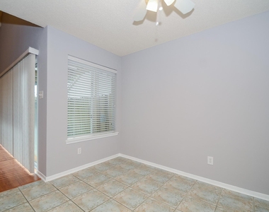 12722 Ashford Brook Drive - Photo Thumbnail 20