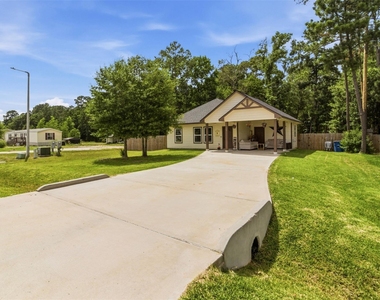 16529 Kingsbury Drive - Photo Thumbnail 14