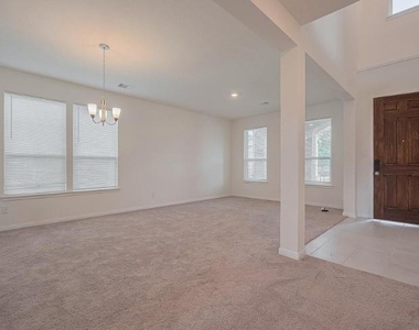 5815 Texas Sage Drive - Photo Thumbnail 4