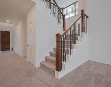 5815 Texas Sage Drive - Photo Thumbnail 8