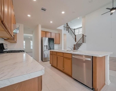 5815 Texas Sage Drive - Photo Thumbnail 22