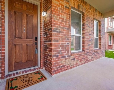 5815 Texas Sage Drive - Photo Thumbnail 3