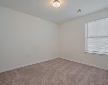 5815 Texas Sage Drive - Photo Thumbnail 28
