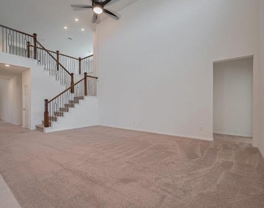 5815 Texas Sage Drive - Photo Thumbnail 12