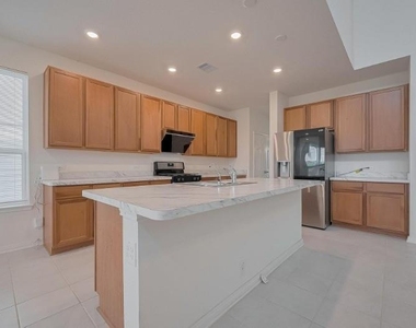 5815 Texas Sage Drive - Photo Thumbnail 15