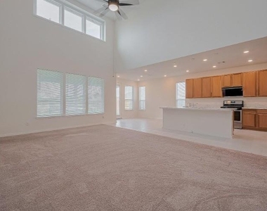5815 Texas Sage Drive - Photo Thumbnail 10
