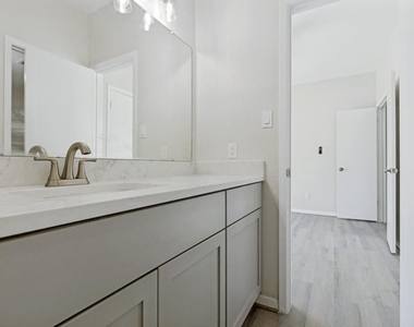 2626 Holly Hall Street - Photo Thumbnail 15