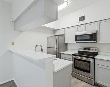 2626 Holly Hall Street - Photo Thumbnail 5