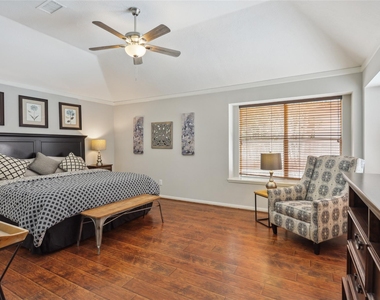 183 N Millport Circle - Photo Thumbnail 11