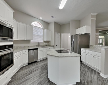 3922 Wildwood Valley Court - Photo Thumbnail 3