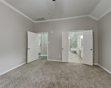 3922 Wildwood Valley Court - Photo Thumbnail 6