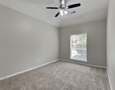 3922 Wildwood Valley Court - Photo Thumbnail 11