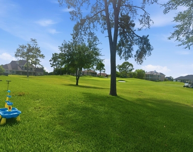 108 Somerton Drive - Photo Thumbnail 2