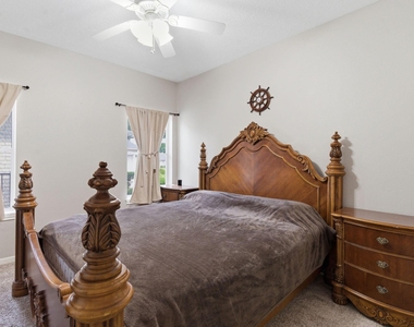 108 Somerton Drive - Photo Thumbnail 24