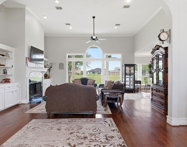 108 Somerton Drive - Photo Thumbnail 29