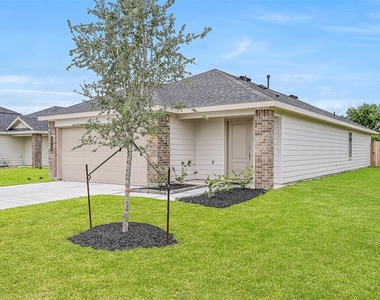 1015 Bluegill Drive - Photo Thumbnail 1