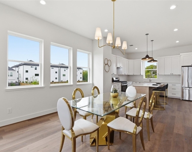 7702 Earl Rudder Way - Photo Thumbnail 18