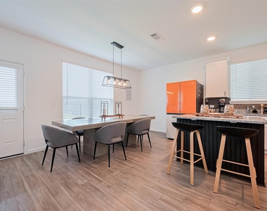 17711 Vernonia Lane - Photo Thumbnail 7