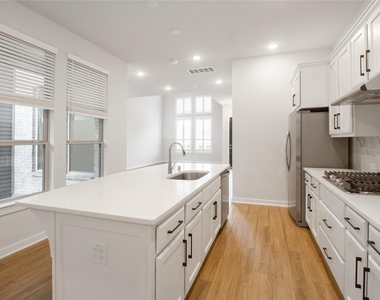 16647 Texas Hill Country Road - Photo Thumbnail 7