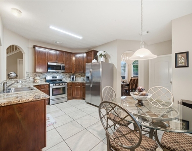 5106 Westwood Pines Drive - Photo Thumbnail 6