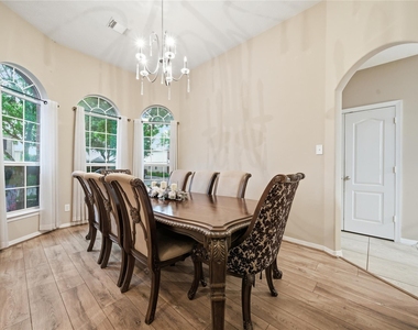 5106 Westwood Pines Drive - Photo Thumbnail 3