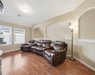 5106 Westwood Pines Drive - Photo Thumbnail 31