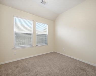 5106 Westwood Pines Drive - Photo Thumbnail 34