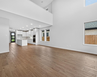 5019 Bowen Prairie Drive - Photo Thumbnail 16