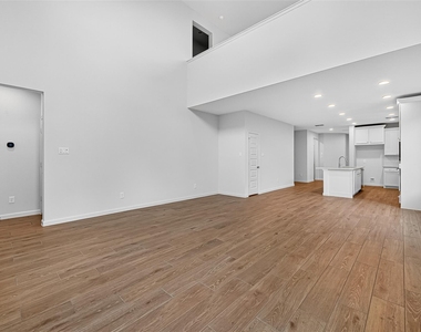 5019 Bowen Prairie Drive - Photo Thumbnail 15