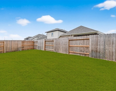 5019 Bowen Prairie Drive - Photo Thumbnail 48