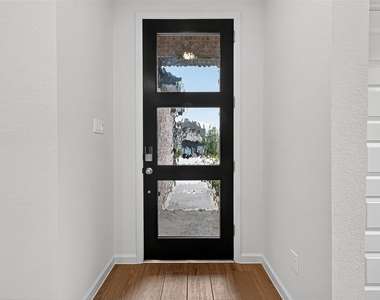 5019 Bowen Prairie Drive - Photo Thumbnail 6