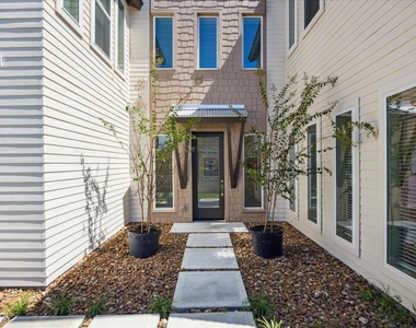 5905 Urban Pines Street - Photo Thumbnail 7