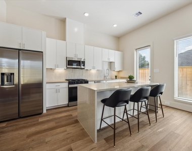 5905 Urban Pines Street - Photo Thumbnail 13