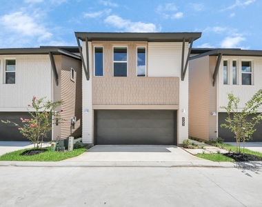 5905 Urban Pines Street - Photo Thumbnail 5